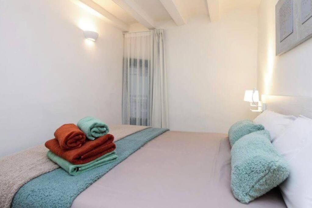 Beautiful And Best Location Apt Barcelona Exterior photo